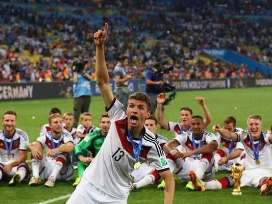 德国对日本世界杯历史纪录（探究德国与日本在世界杯赛场上的交锋）