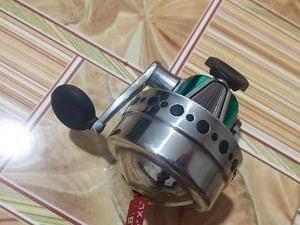 射鱼轮在路亚钓鱼中的应用（探讨射鱼轮在路亚钓鱼中的效果和技巧）
