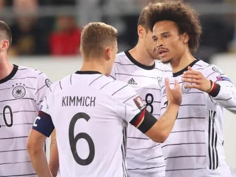 德国狂胜卡塔尔世界杯，最佳进球点燃热血激情（荣耀巅峰，足球传奇再续辉煌）