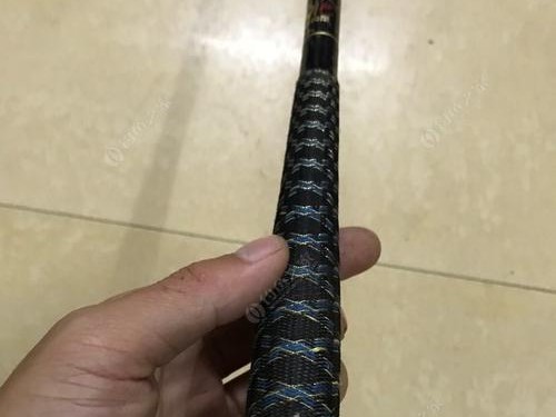 路亚和手竿（选择路亚还是手竿，让新手钓鱼更有乐趣）