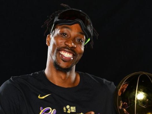 NBA高中生得分纪录排行榜（揭秘高中生篮球界的得分狂魔，突破传统的新一代篮球天才）