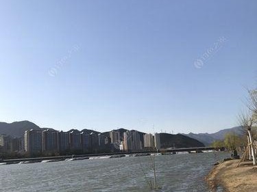 解析以路亚开闸放水后的最佳钓鱼时间（探索影响钓鱼时间的关键因素及钓鱼技巧）