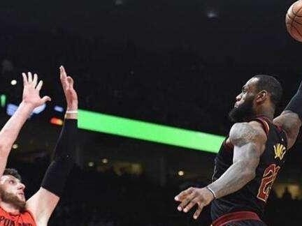 NBA最强后卫排行榜（探究现役后卫中关键球员的出色表现与影响力）