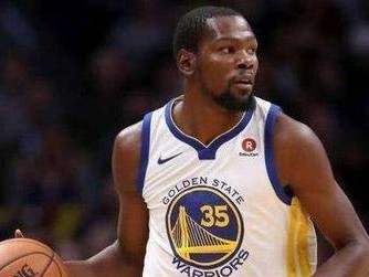 2020年NBA球员三分命中率排行榜揭晓！（詹姆斯当选最佳三分手，成为焦点话题）