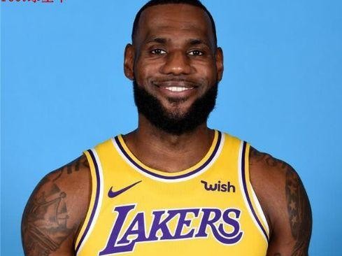 NBA球星收入巅峰（探究NBA球员收入中的绝对强者，他们是谁？）