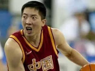 中国人NBA迷心目中的十大球队（探寻中国篮球迷最喜爱的NBA球队，从经典到现代）