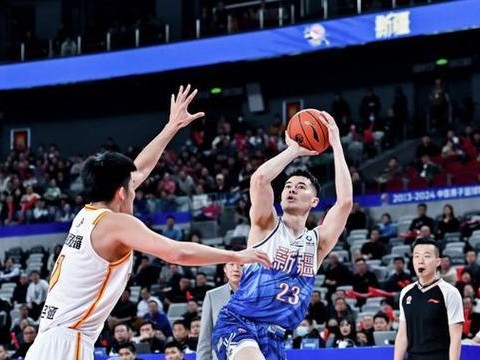 篮球防守战位的种类及特点（掌握不同战位助你成为出色的篮球防守者）